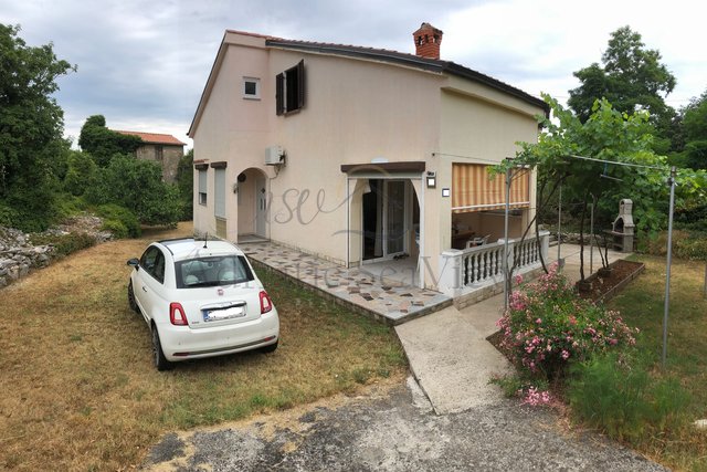 Dobrinj, house 140m2, for sale