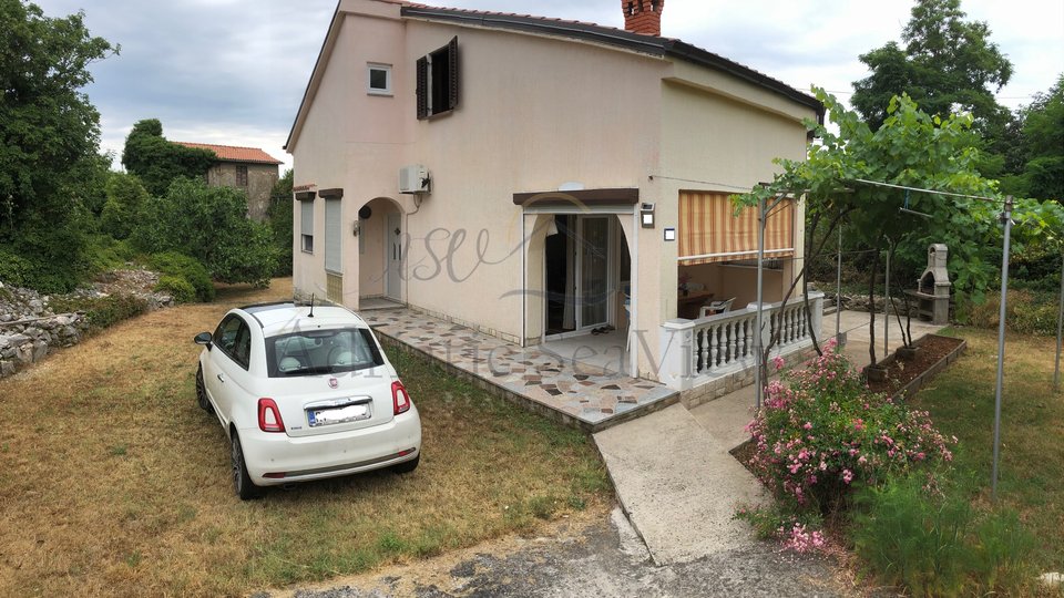 Dobrinj, house 140m2, for sale