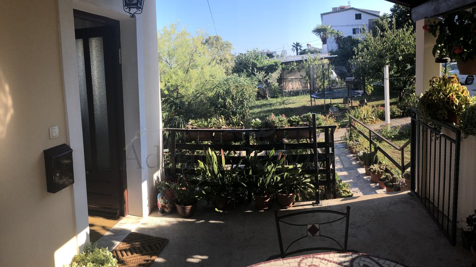 Nice apartment in a house in Lovran